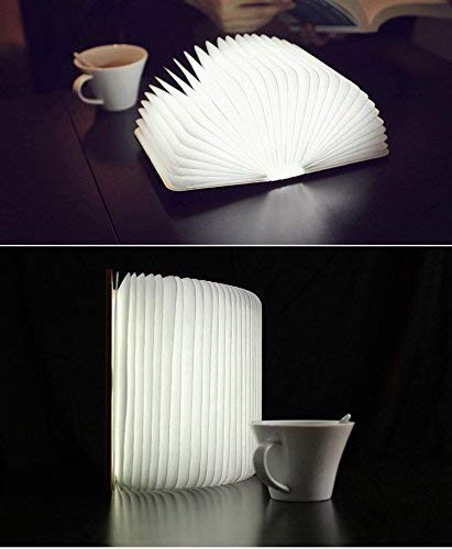 LumiFold™ - Foldable bedside lamp for turning pages 5